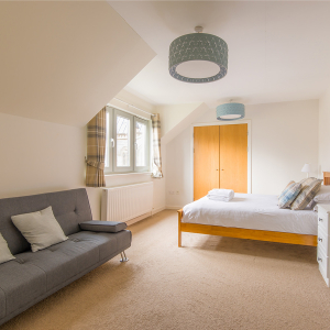 Courtyard Cottage 4 - Brora accomodation&#039;s double bedroom at Abbey Holidays Loch Ness