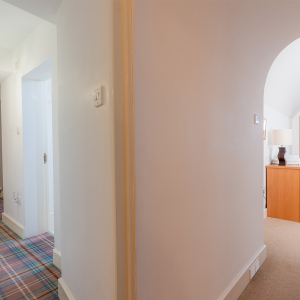 Moat House 2 - Major&#039;s Apartment accommodation&#039;s hallway at Abbey Hoildays Loch Ness